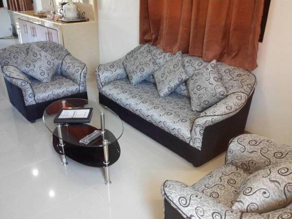 Rullan Apartelle Anda  Ruang foto